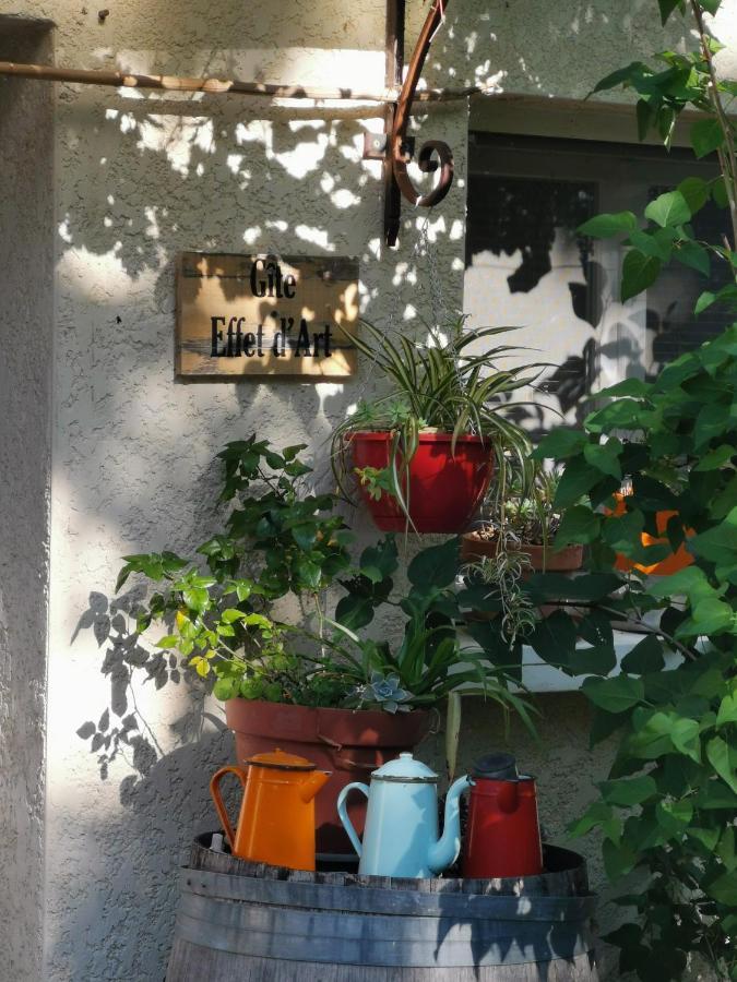 Gîte effet d’art Saint-Privat  Extérieur photo