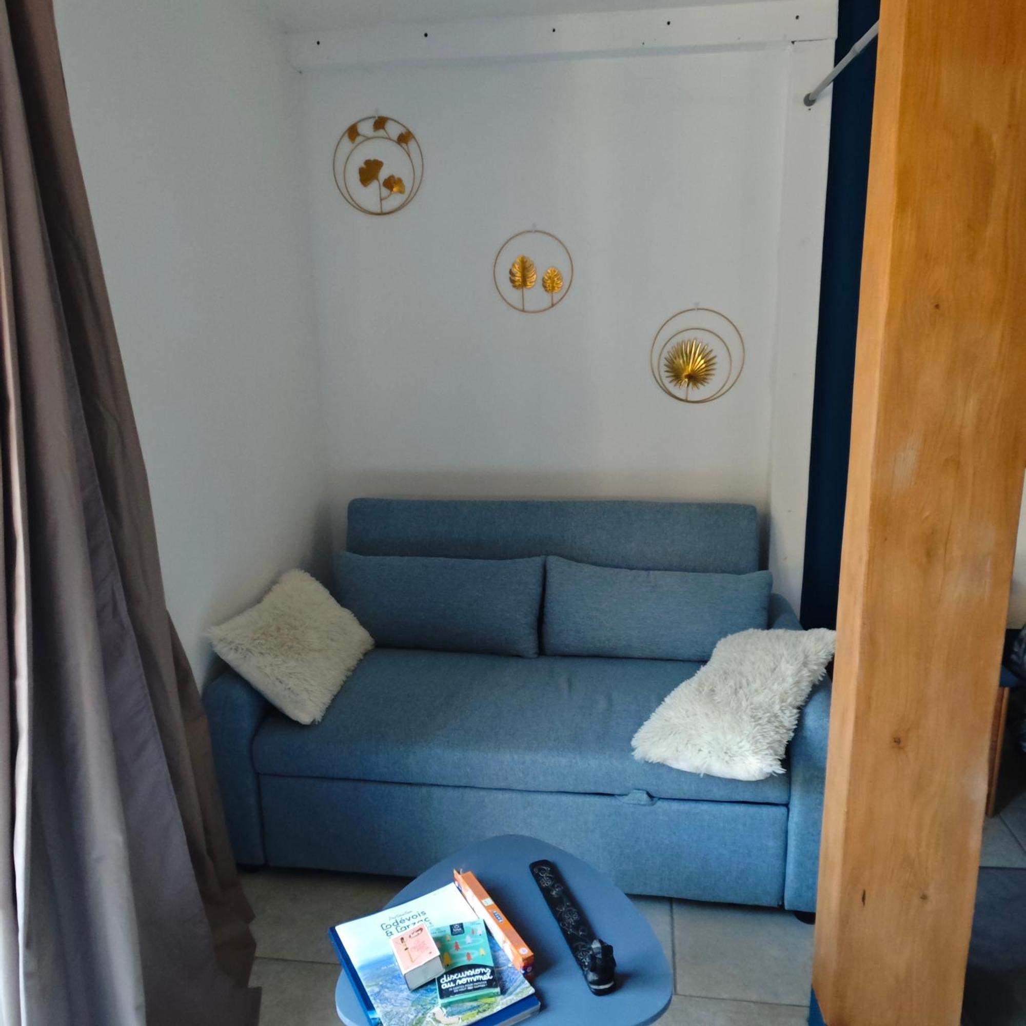 Gîte effet d’art Saint-Privat  Extérieur photo
